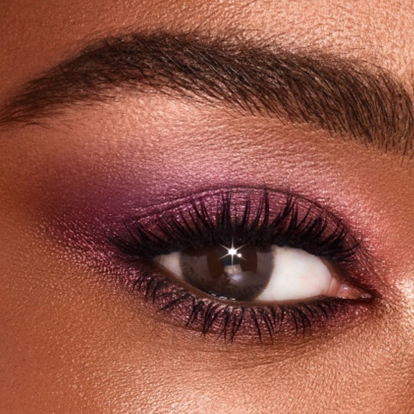 💥Charlotte Tilbury INSTANT EYE PALETTE
BEJEWELLED EYES TO HYPNOTIZE - Picture 6 of 14